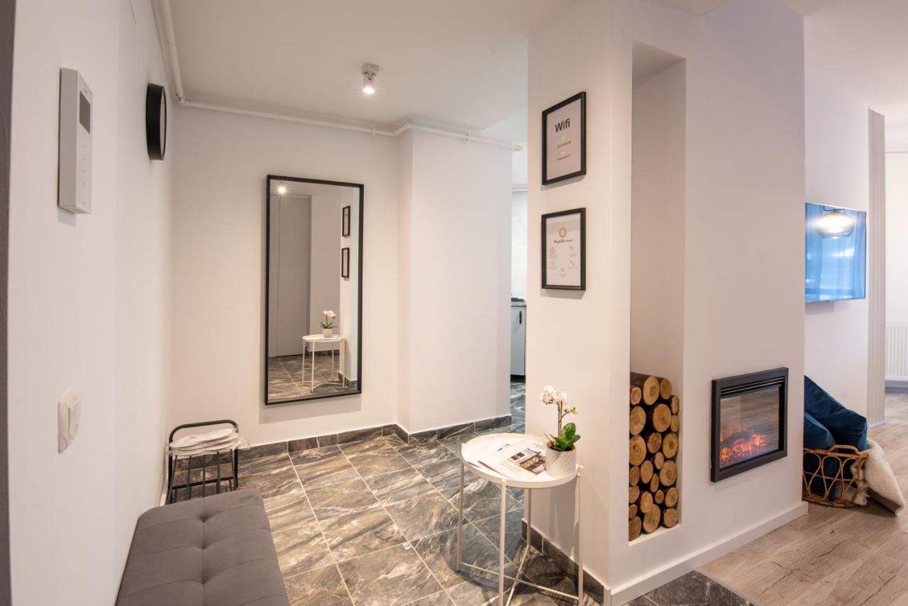 Snowdrop Apartment 시나이아 외부 사진